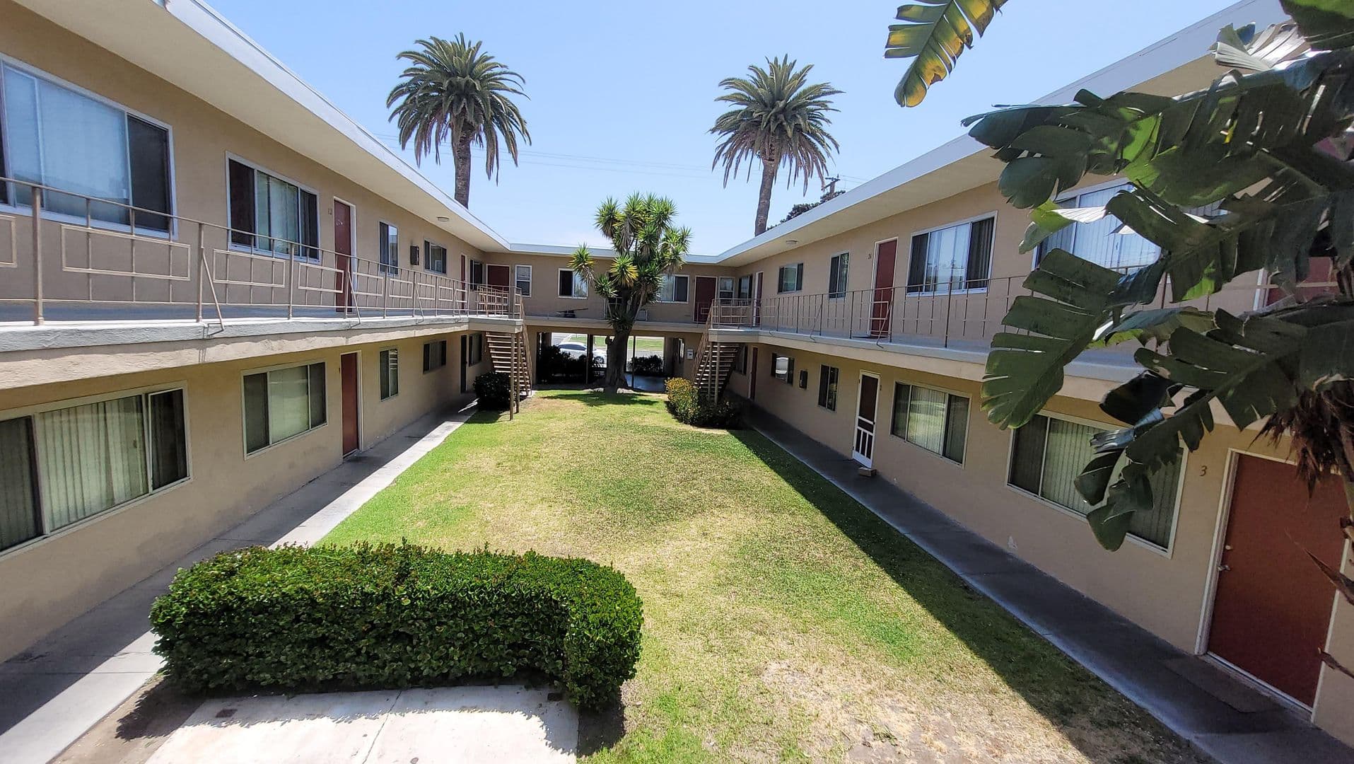 GARDENA Apartment: 14517 S VERMONT AVE