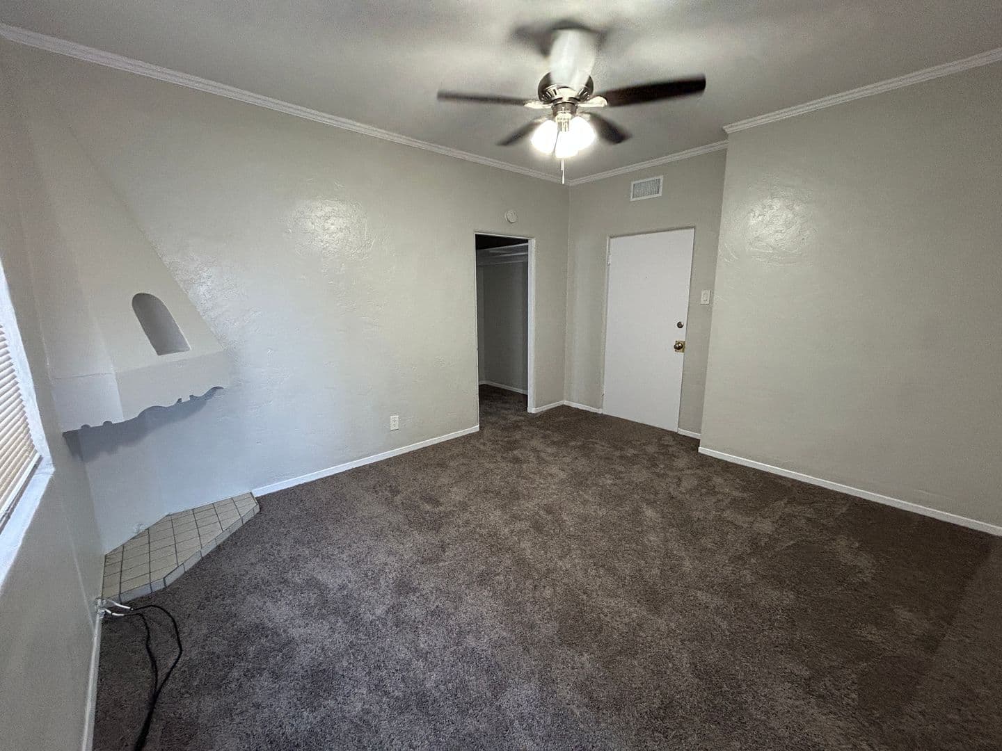 LONG BEACH Apartment: 328 ELM AVE