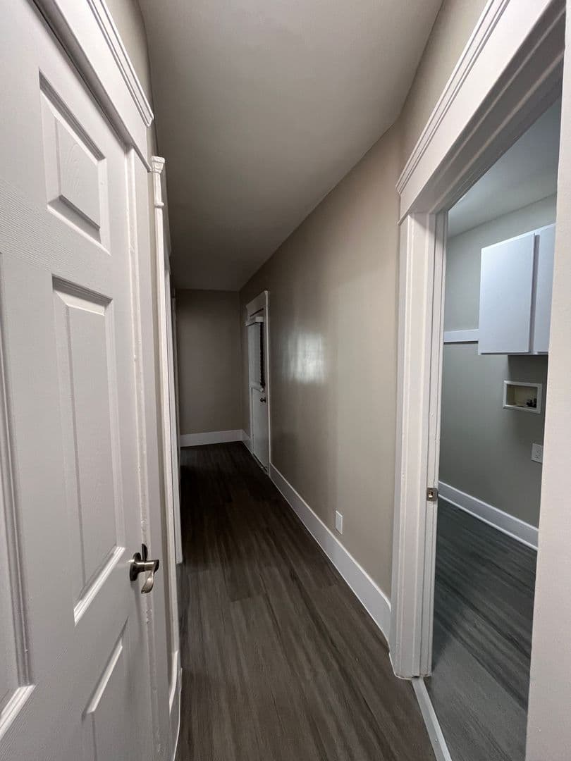 LONG BEACH Apartment: 1127-1141 E 1st ST