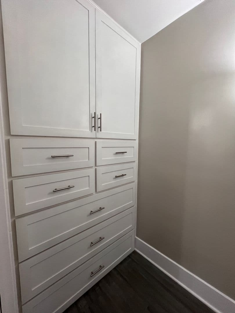 LONG BEACH Apartment: 1127-1141 E 1st ST
