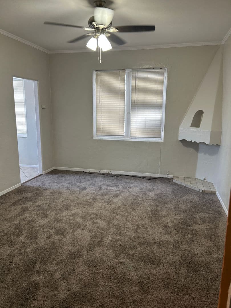 LONG BEACH Apartment: 328 ELM AVE