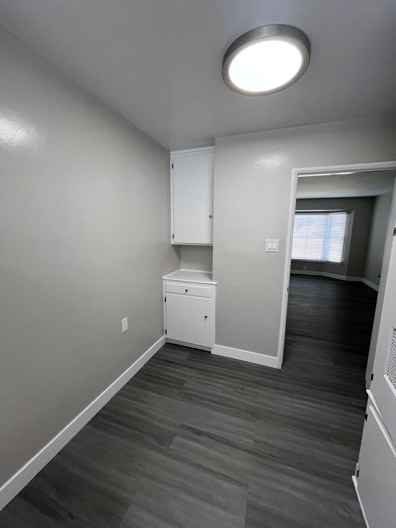 LONG BEACH Apartment: 3500-3504 E 1ST ST