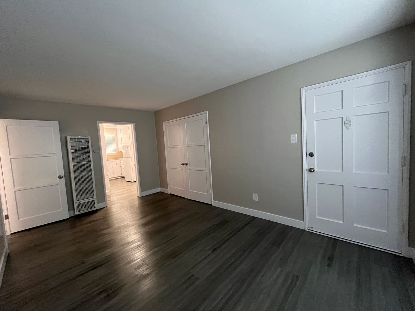LONG BEACH Apartment: 3500-3504 E 1ST ST