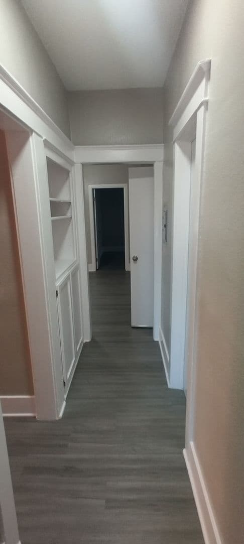 Long Beach Apartment: 632-638 W 8th St.