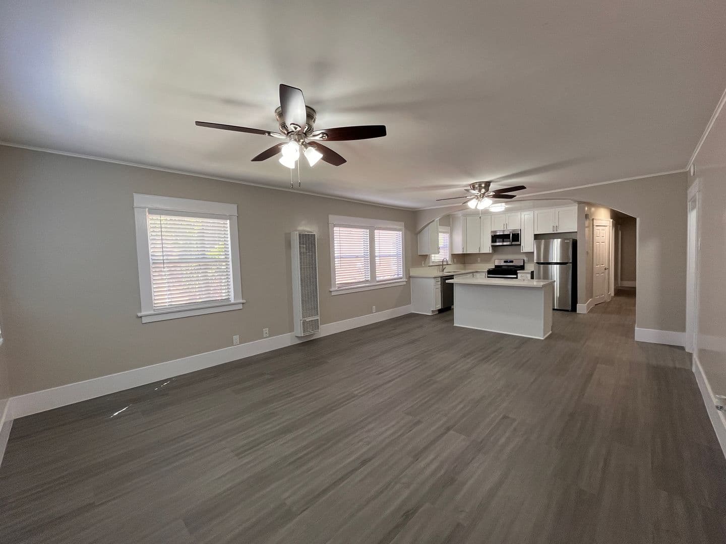 LONG BEACH Apartment: 1127-1141 E 1st ST