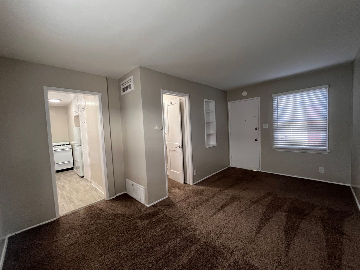 LONG BEACH Apartment: 1017 PACIFIC AVE