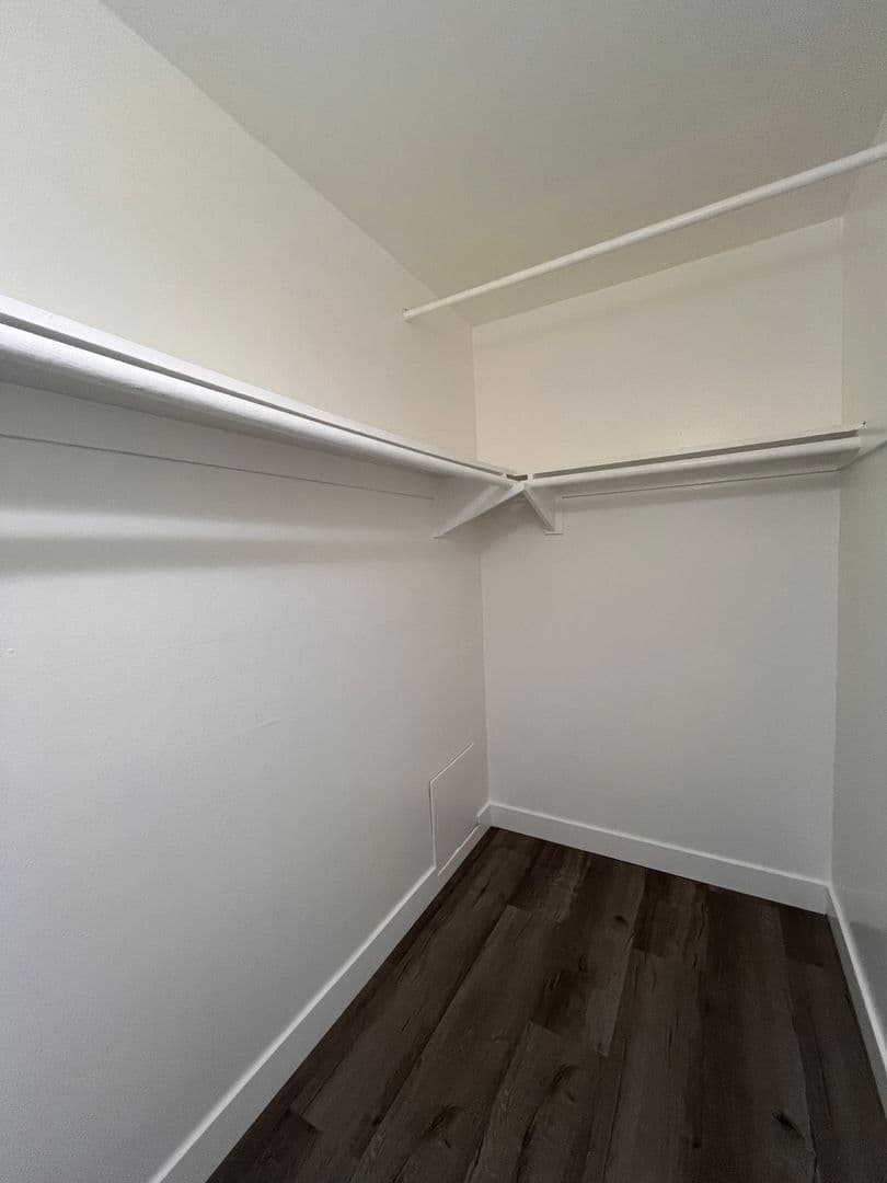 GARDENA Apartment: 14517 S VERMONT AVE