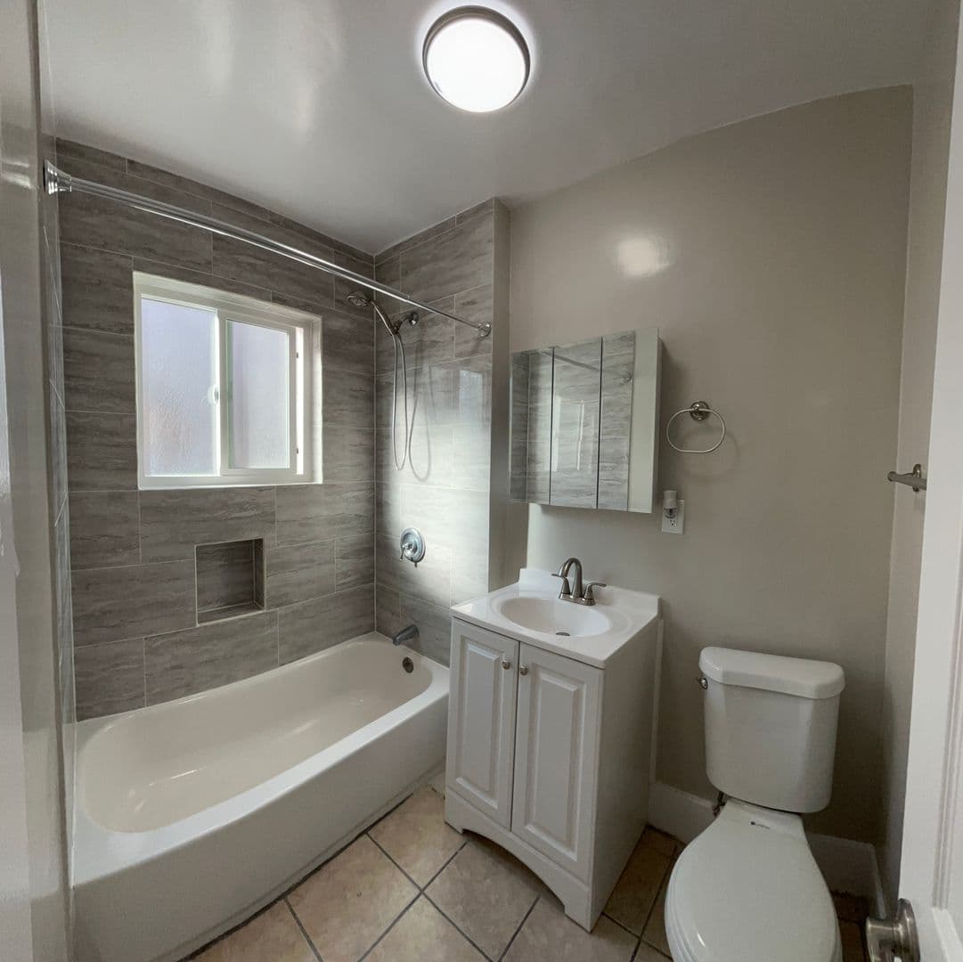LONG BEACH Apartment: 1344 OHIO AVE