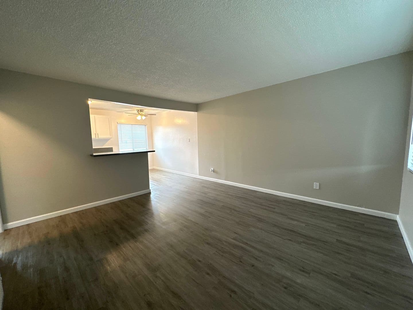 GARDENA Apartment: 14517 S VERMONT AVE