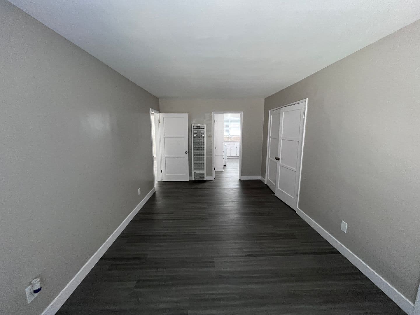 LONG BEACH Apartment: 3500-3504 E 1ST ST