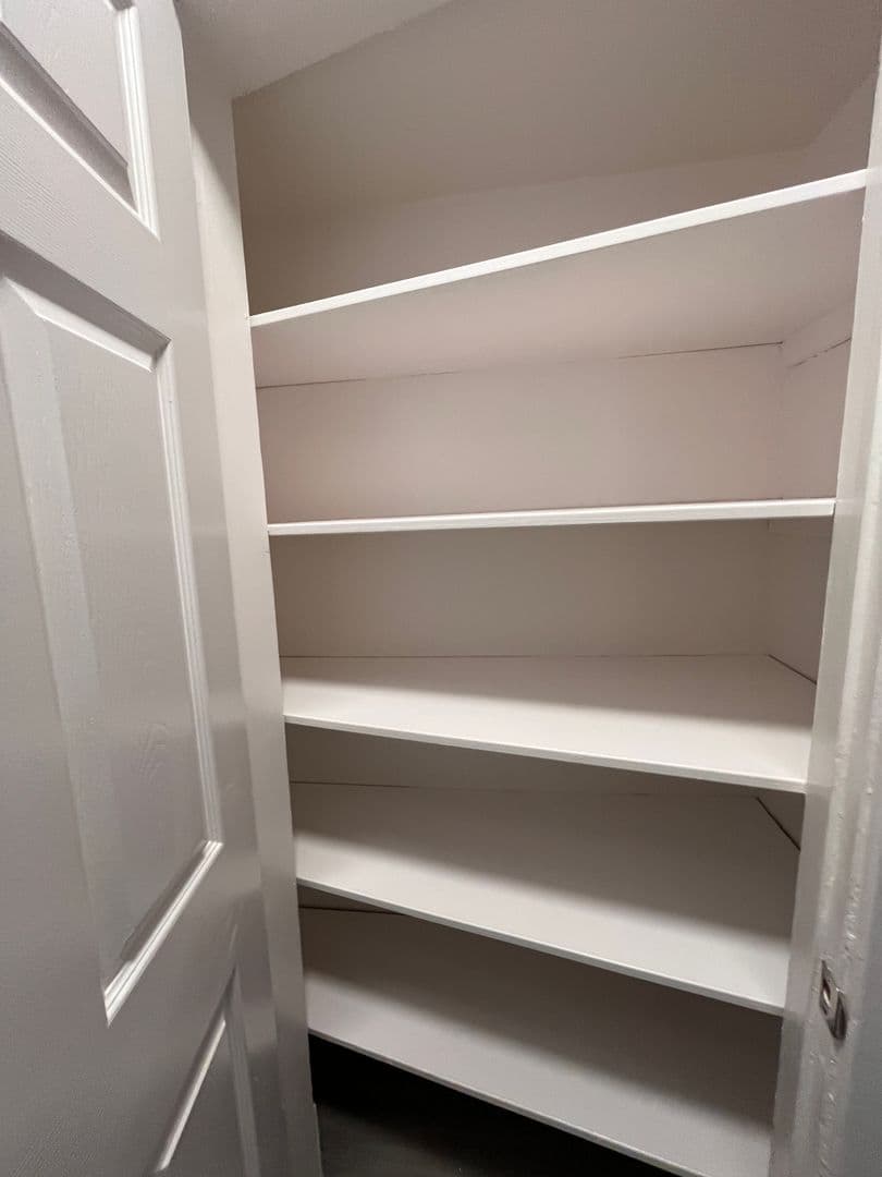 LONG BEACH Apartment: 1127-1141 E 1st ST