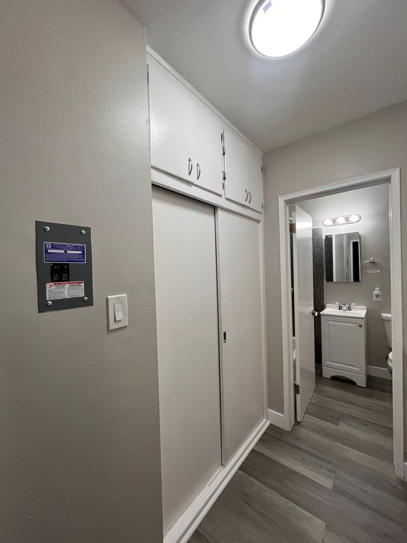 LONG BEACH Apartment: 1435 E OCEAN BLVD