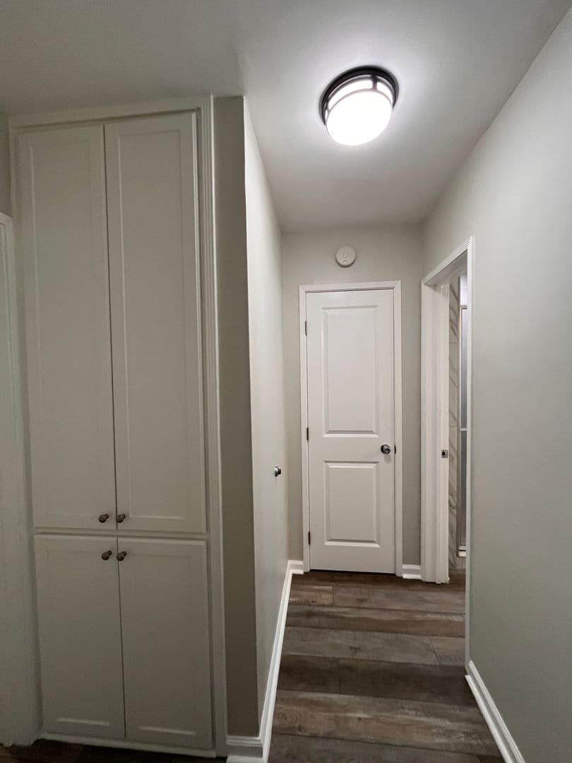 LONG BEACH Apartment: 1049 E CARSON ST