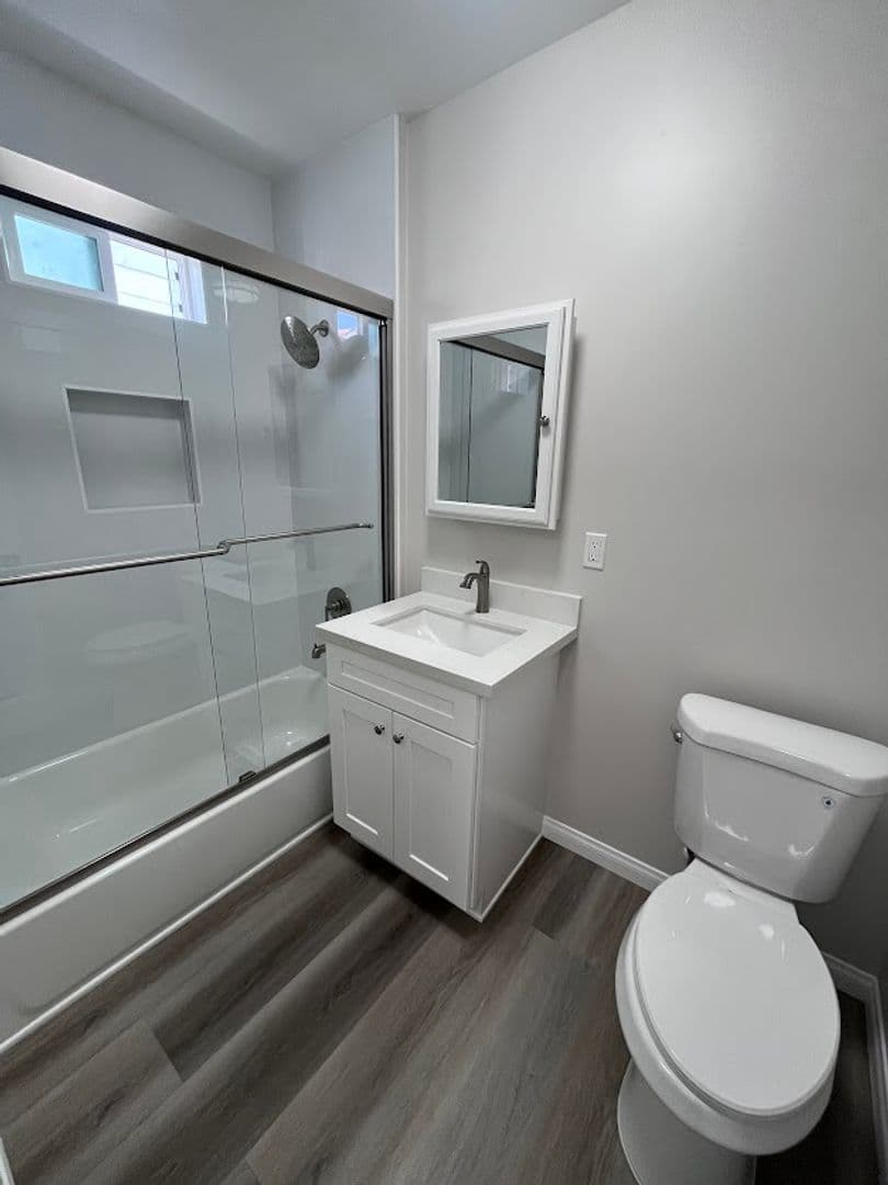 LONG BEACH Apartment: 5601 OCEAN BLVD