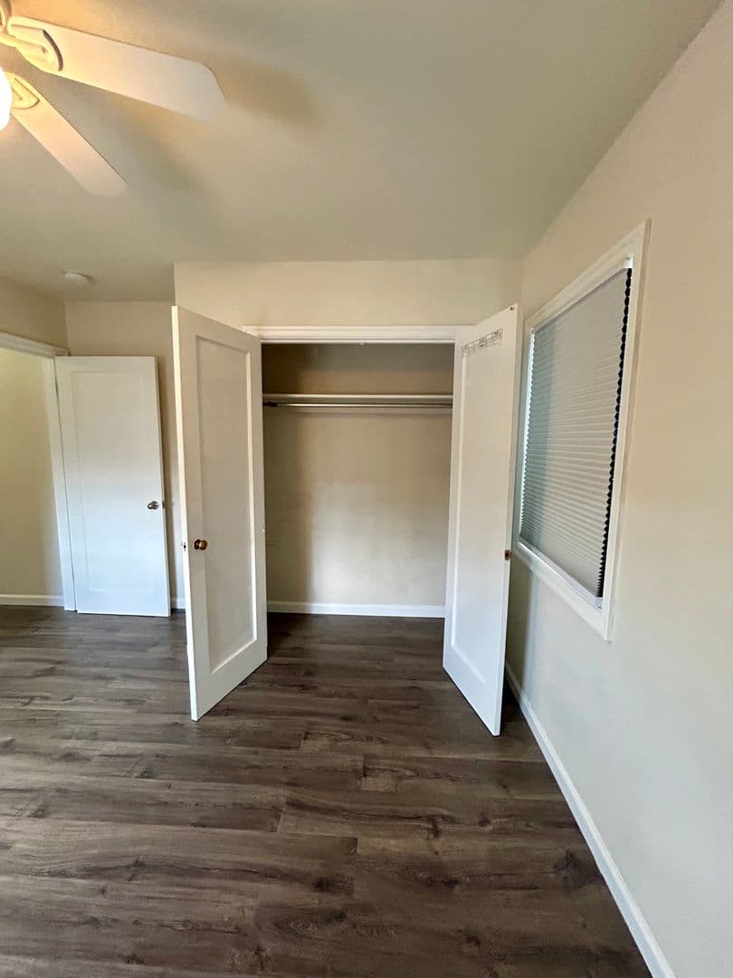 Stayton Apartment: 683-685 N First Ave