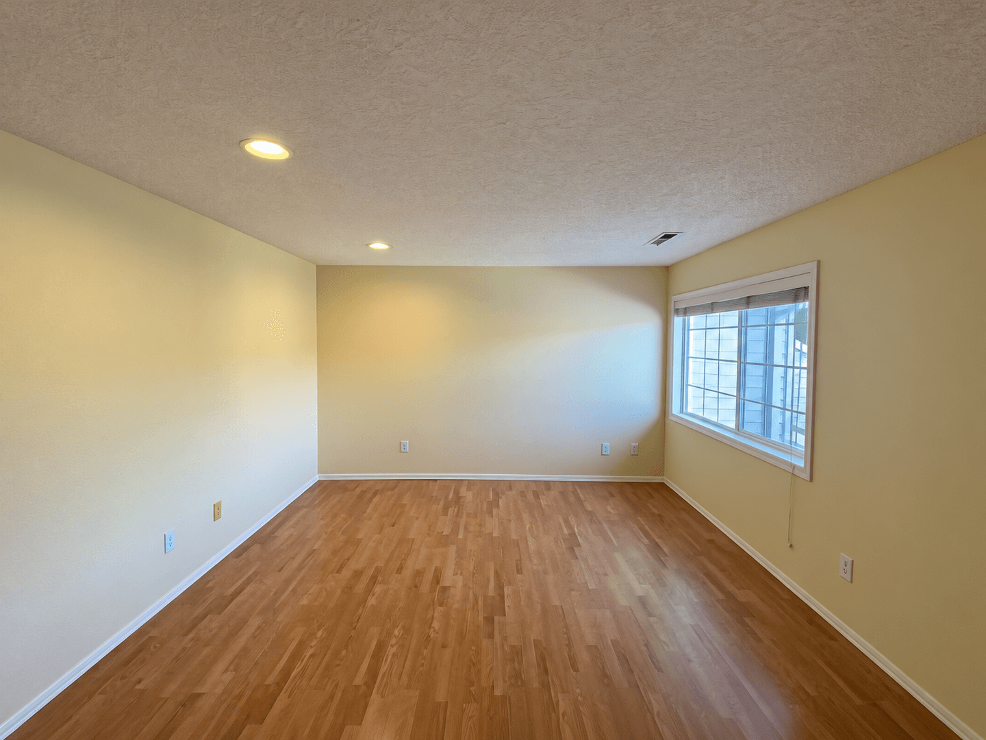 Salem Condo: 3115 La Costa Loop S