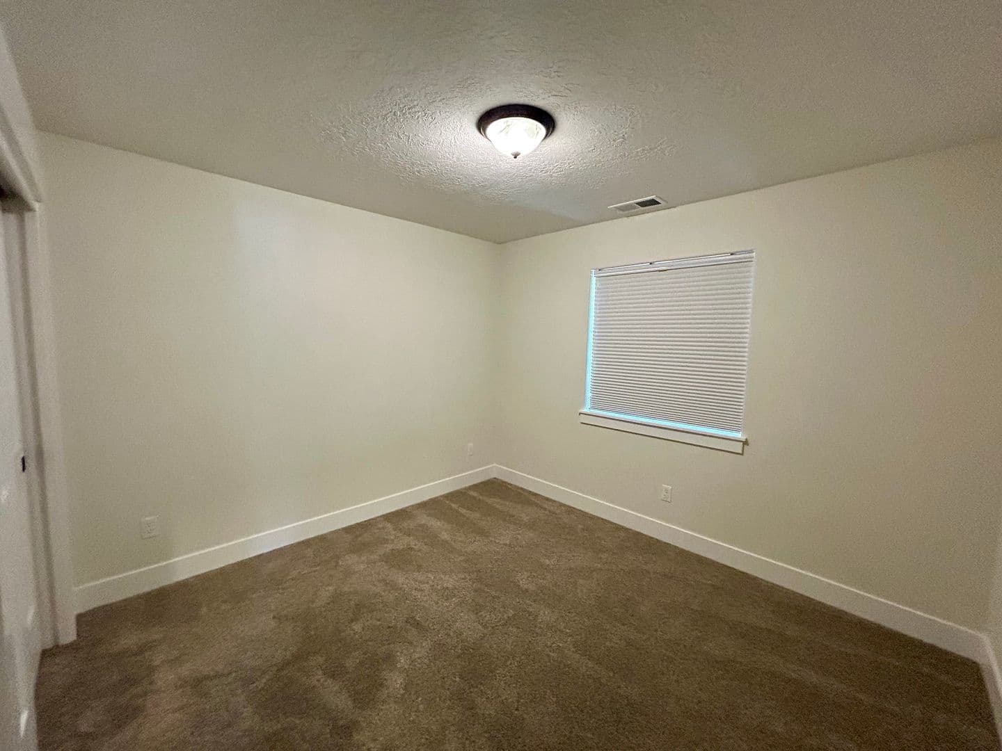 Salem House: 5667 Jeremy Valley Dr SE