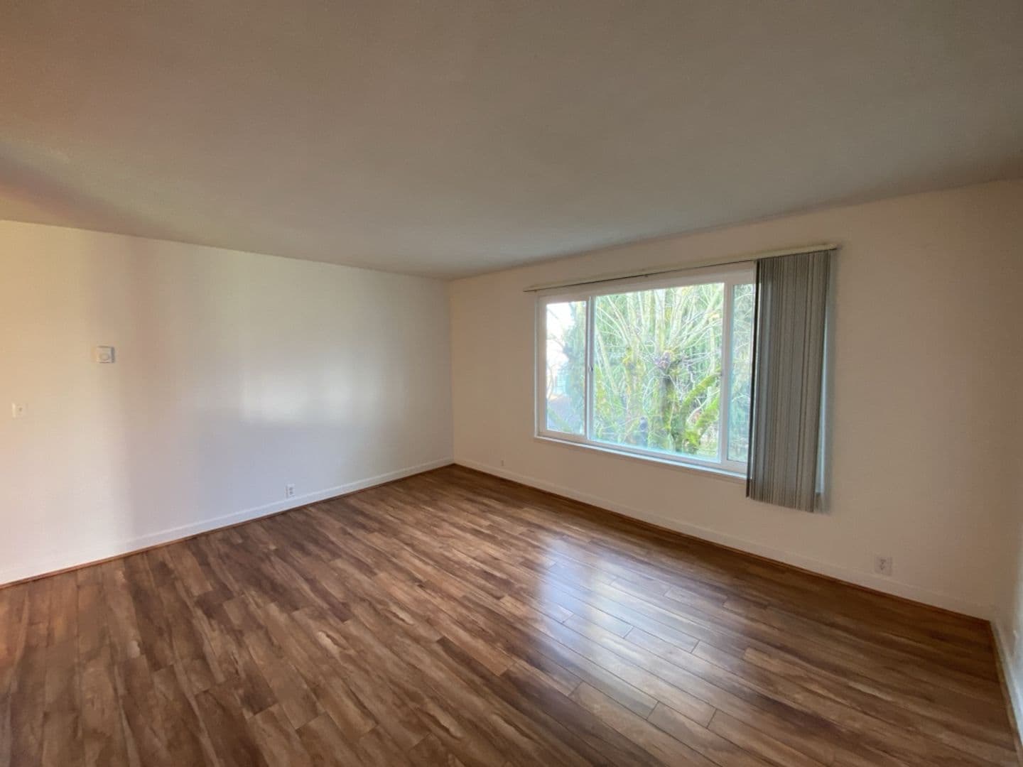 Keizer Apartment: 549-599 Greenwood Dr NE