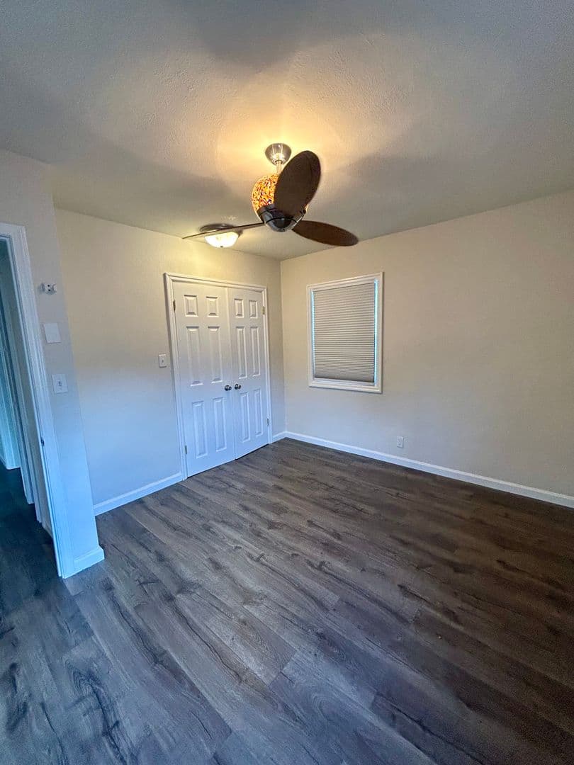 Stayton Apartment: 683-685 N First Ave