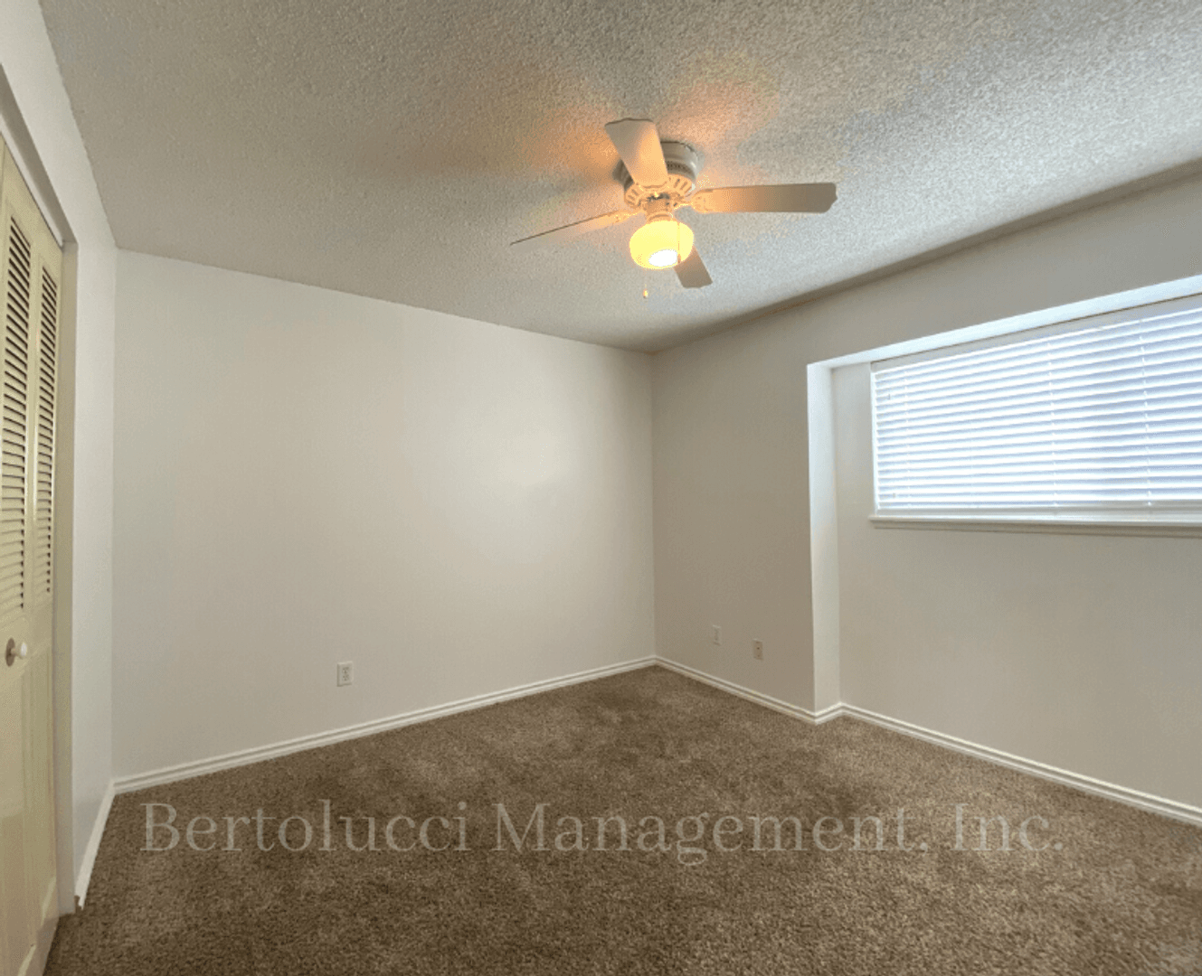 Keizer Apartment: 549-599 Greenwood Dr NE