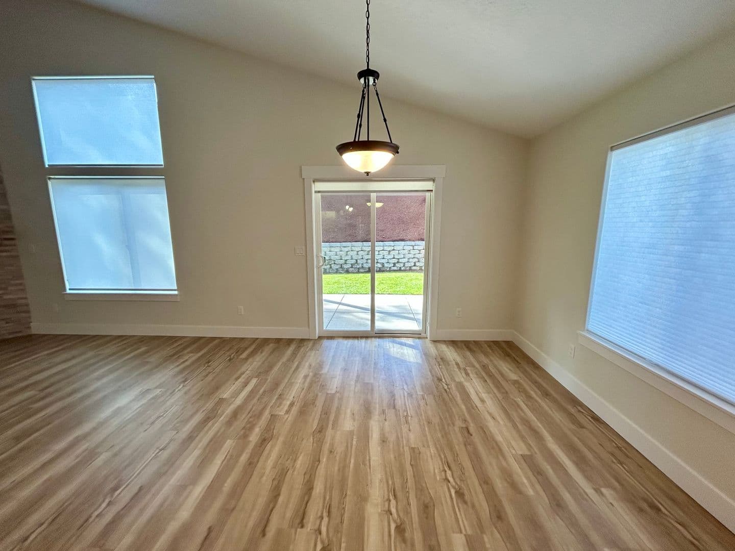 Salem House: 5667 Jeremy Valley Dr SE