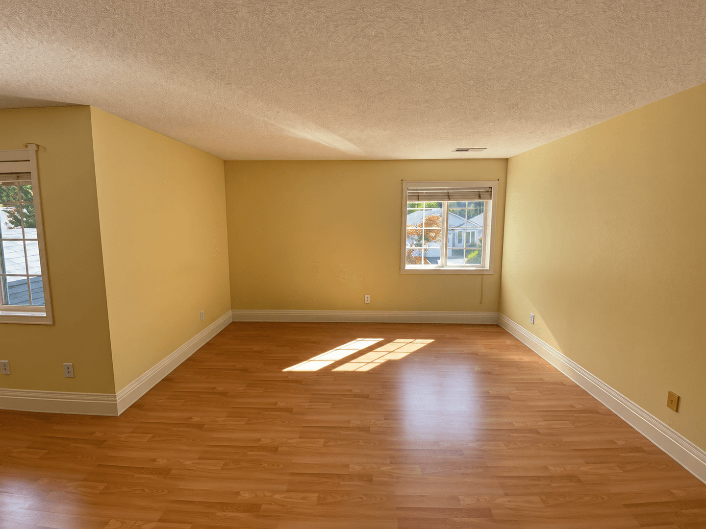 Salem Condo: 3115 La Costa Loop S