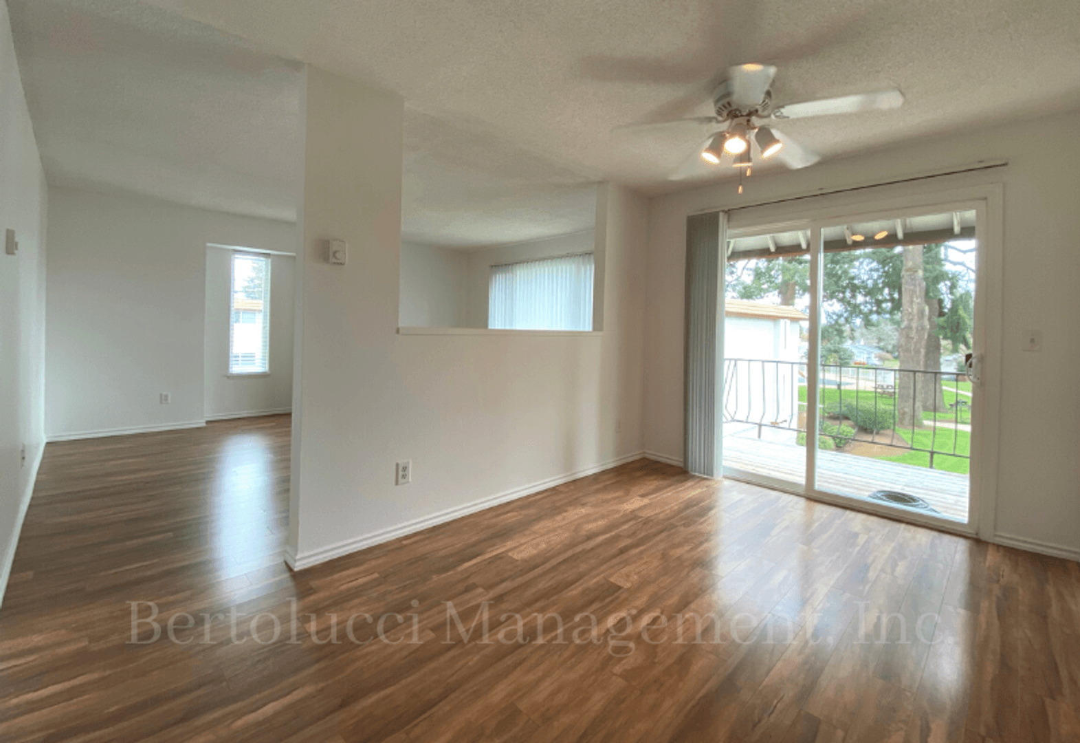 Keizer Apartment: 549-599 Greenwood Dr NE