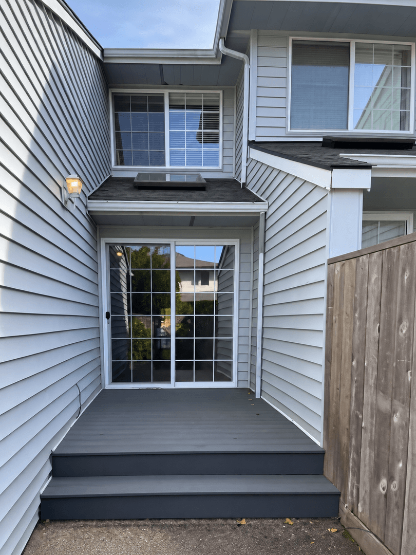 Salem Condo: 3115 La Costa Loop S