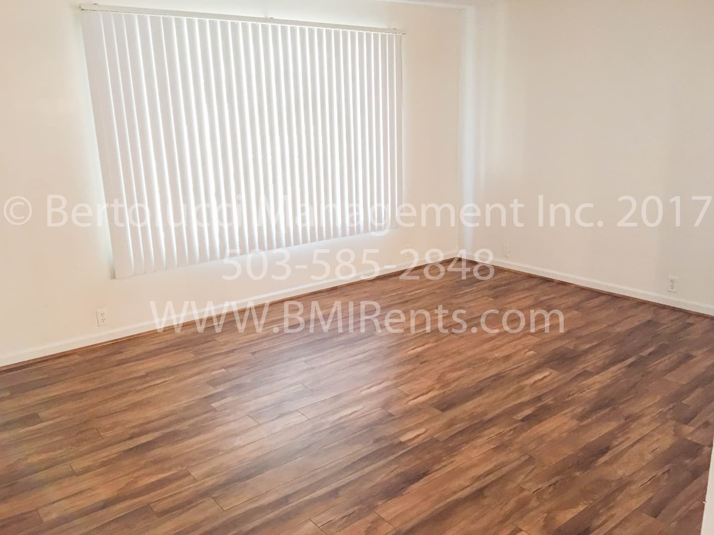 Keizer Apartment: 549-599 Greenwood Dr NE