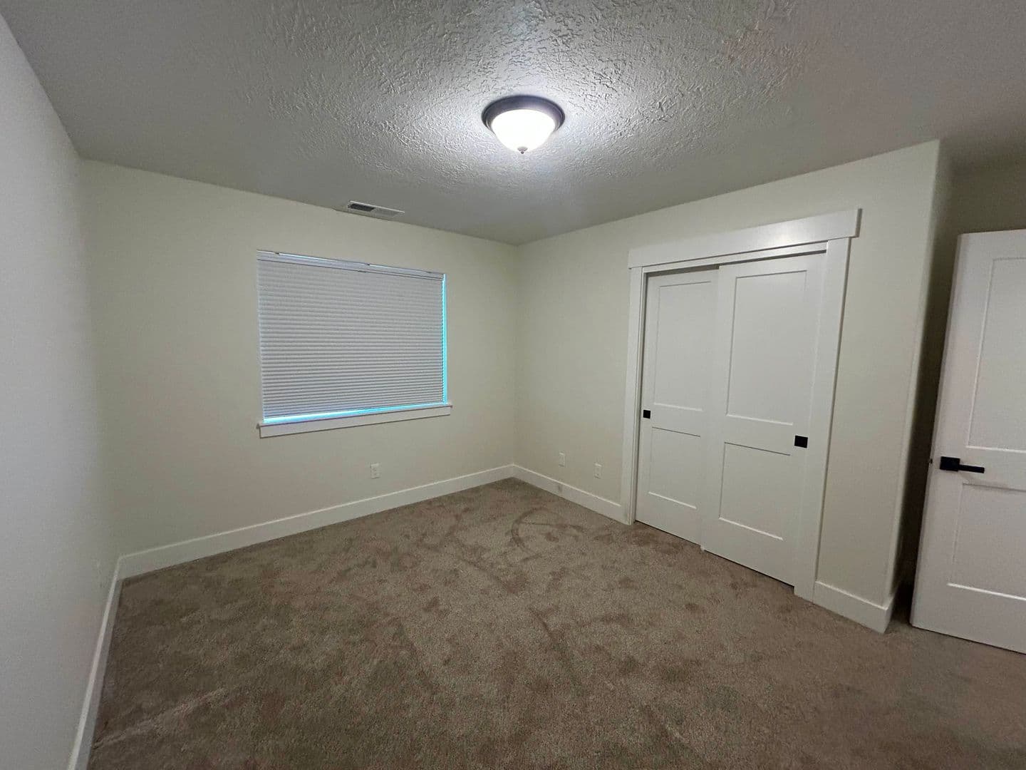 Salem House: 5667 Jeremy Valley Dr SE