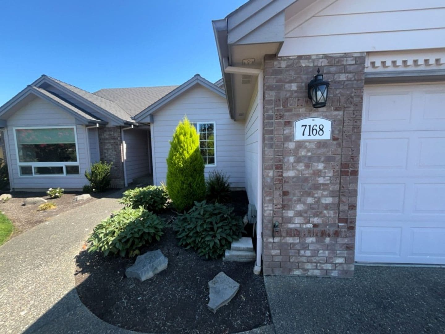 Keizer House: 7168 Lawnridge St. NE