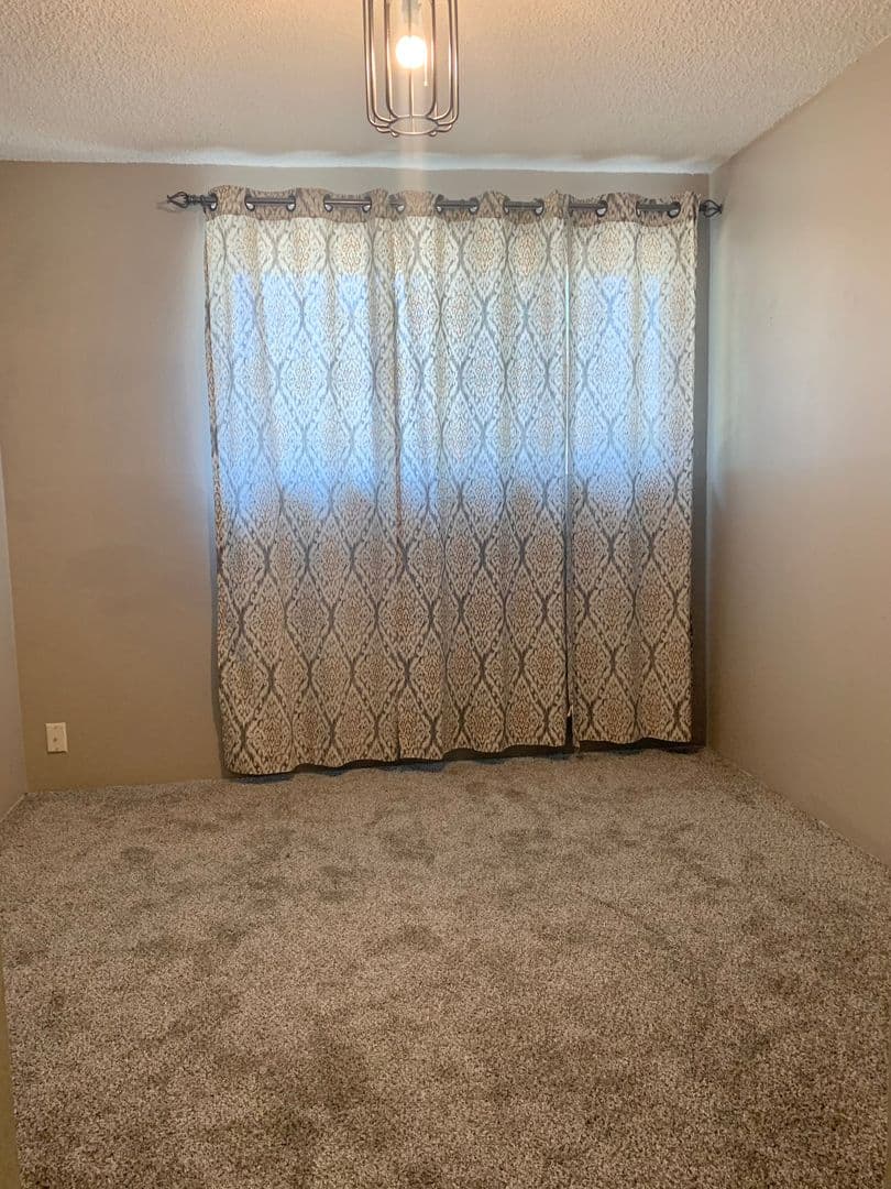 Salem Condo: 1321 Madras St. SE