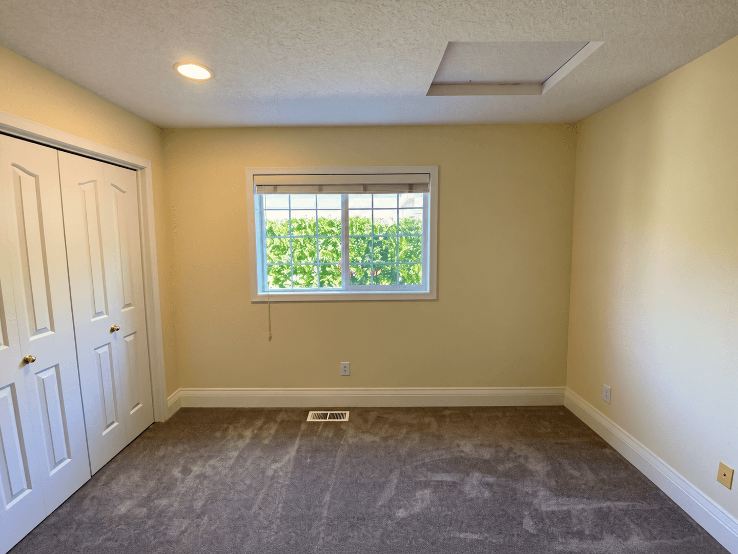 Salem Condo: 3115 La Costa Loop S
