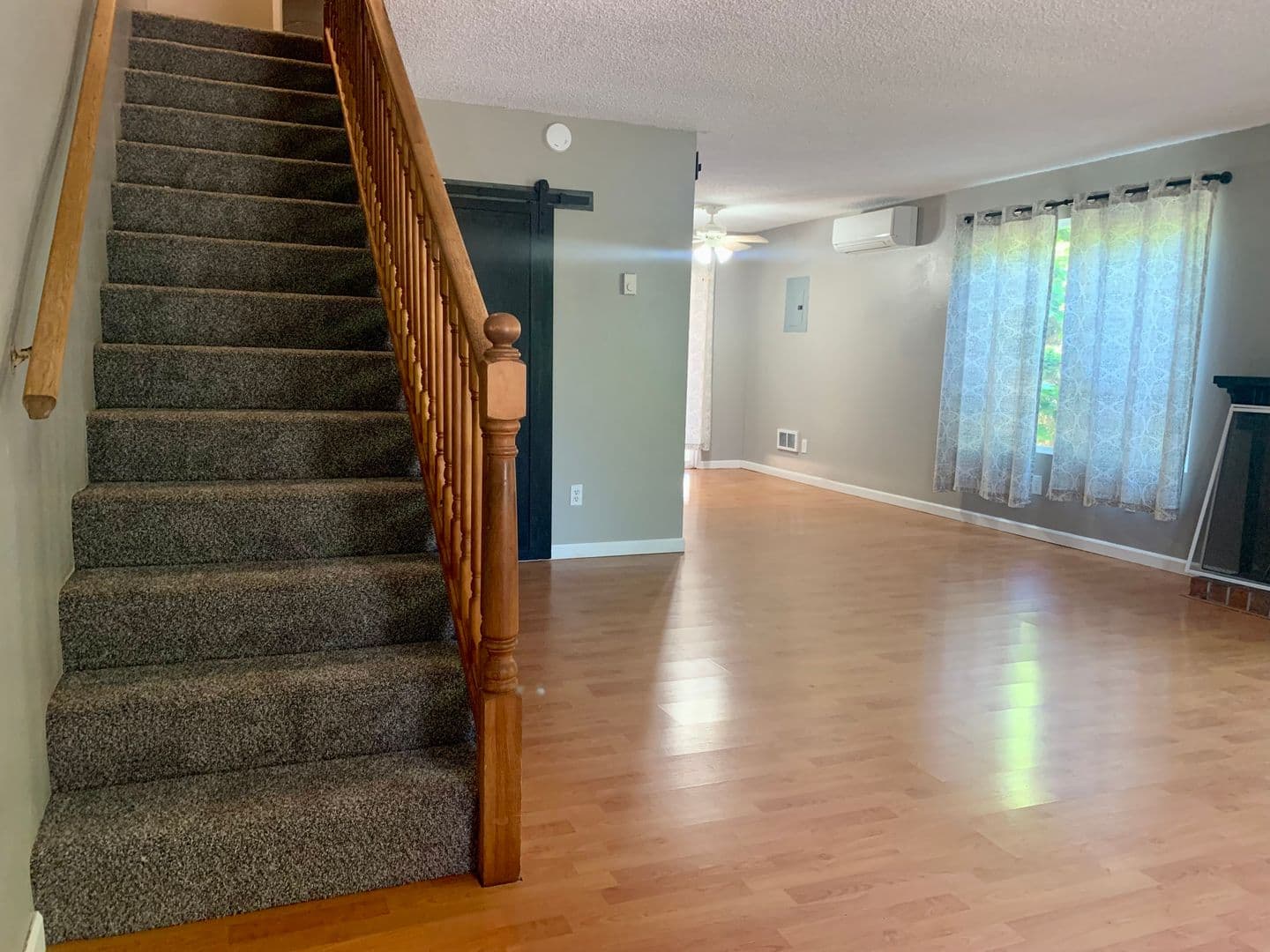 Salem Condo: 1321 Madras St. SE
