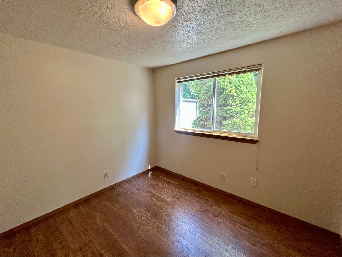 Salem House: 6034 Fircrest St. SE