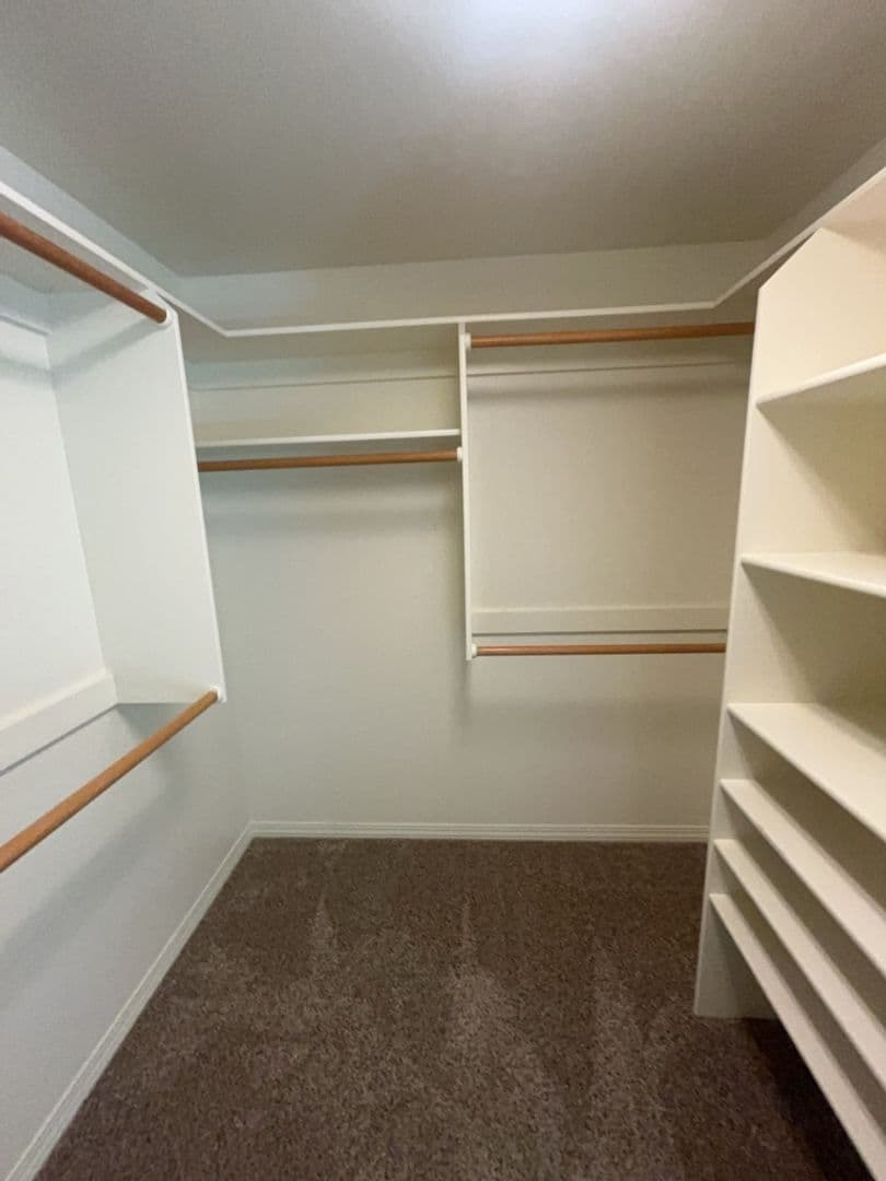 Keizer House: 7168 Lawnridge St. NE