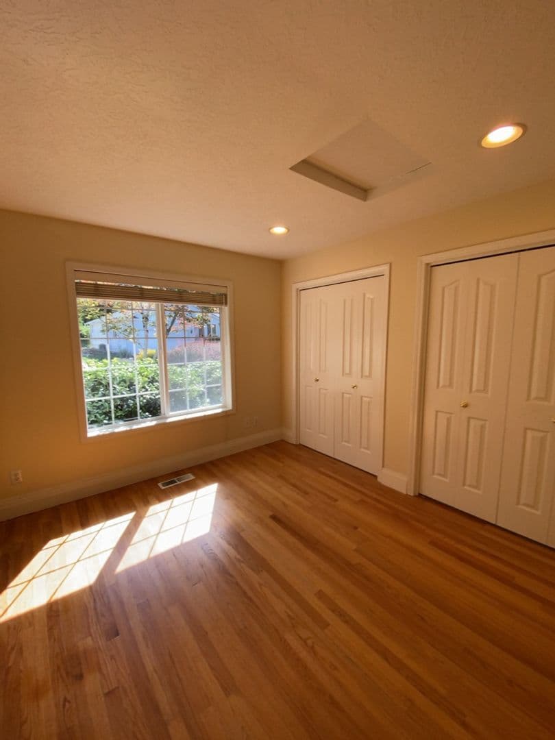 Salem Condo: 3115 La Costa Loop S