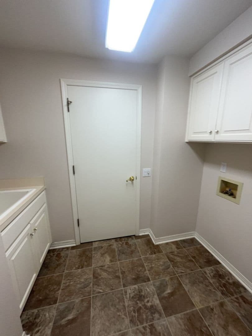 Keizer House: 7168 Lawnridge St. NE