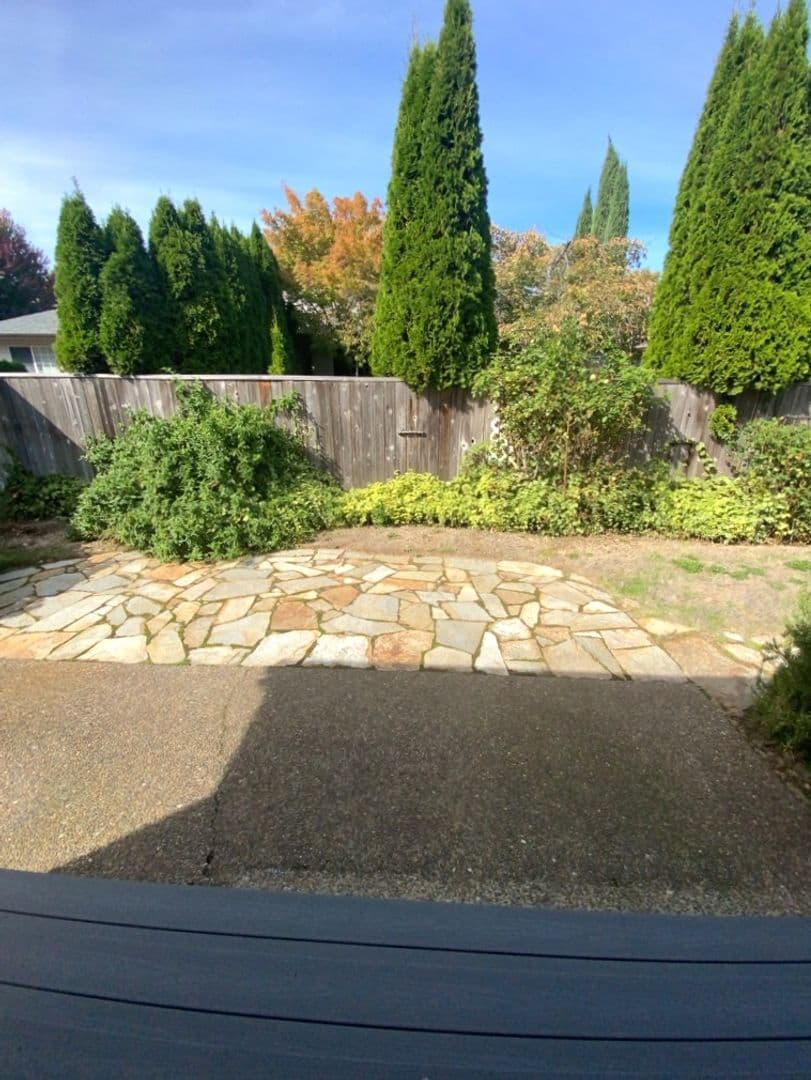Salem Condo: 3115 La Costa Loop S