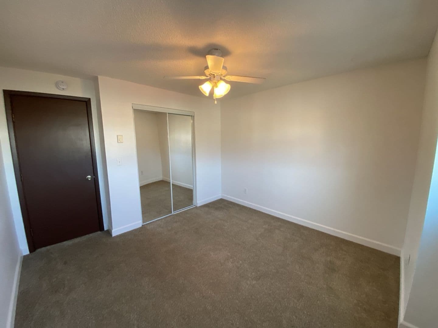 Keizer Apartment: 549-599 Greenwood Dr NE