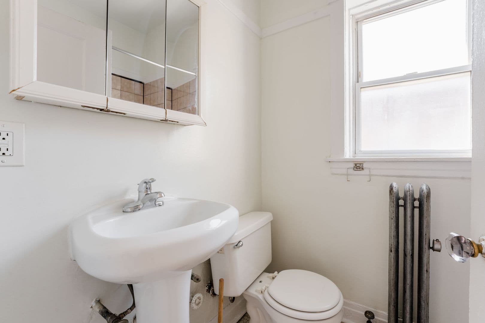 Chicago Apartment: 3334-3344 W. Ainslie St.