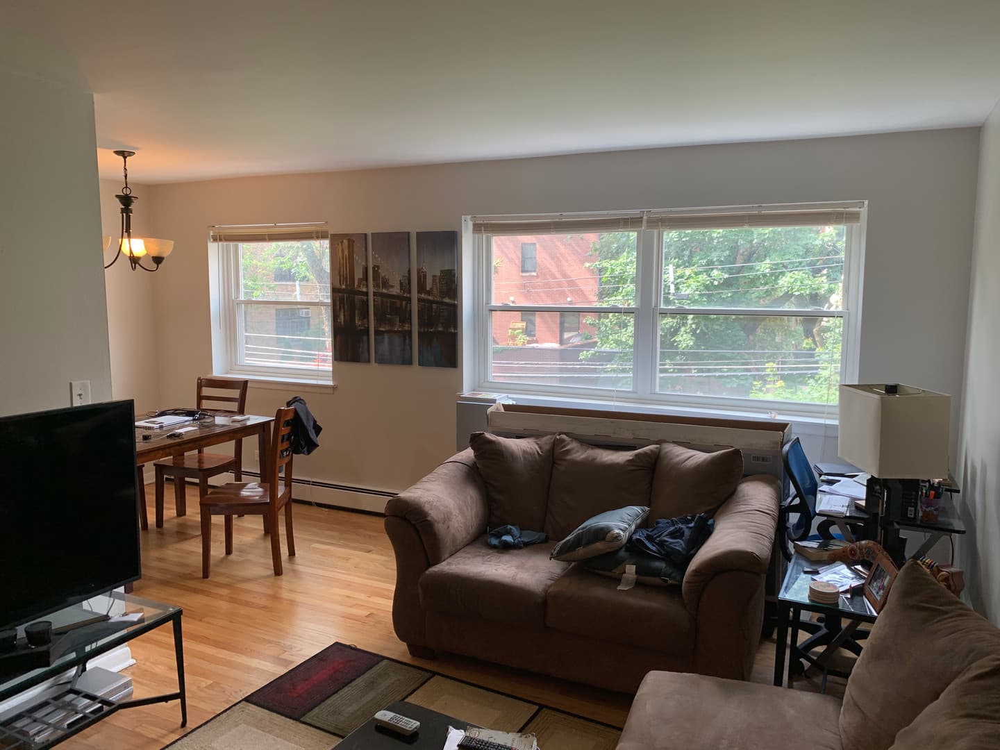 Chicago Apartment: 468 West Melrose St.