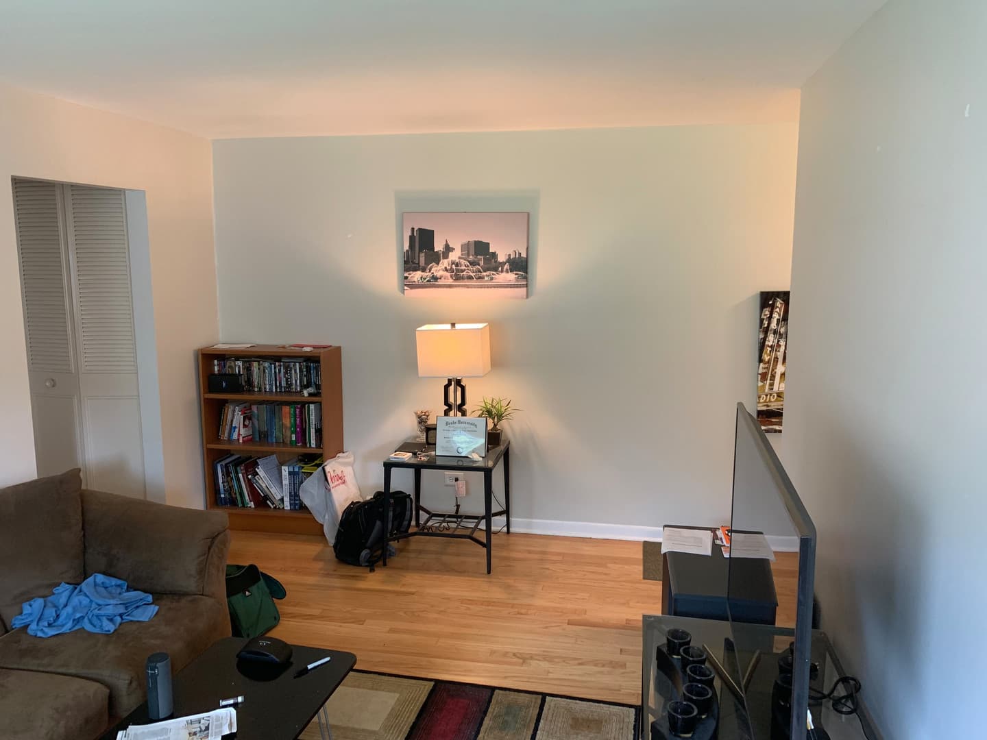 Chicago Apartment: 468 West Melrose St.