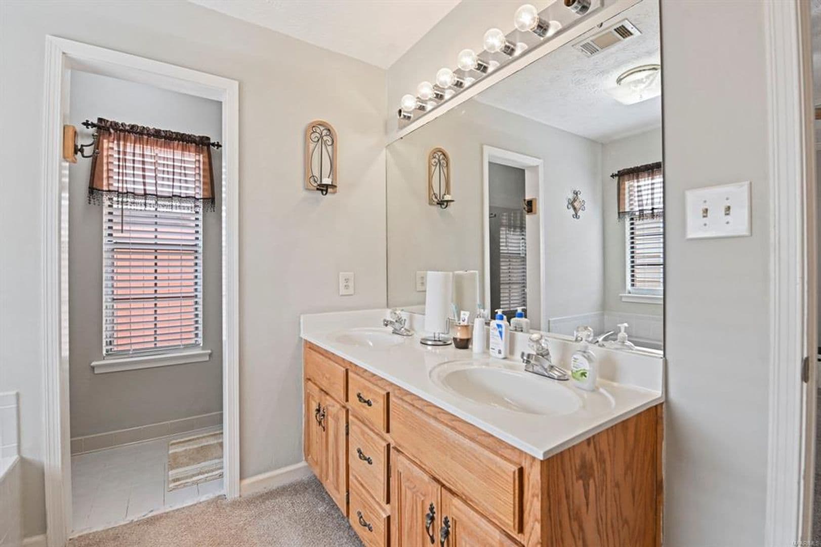 Prattville House: 539 Shelia Boulevard