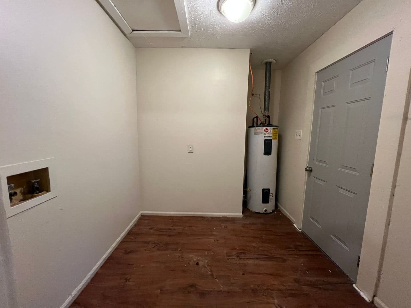 Montgomery House: 2085 Speigle Street