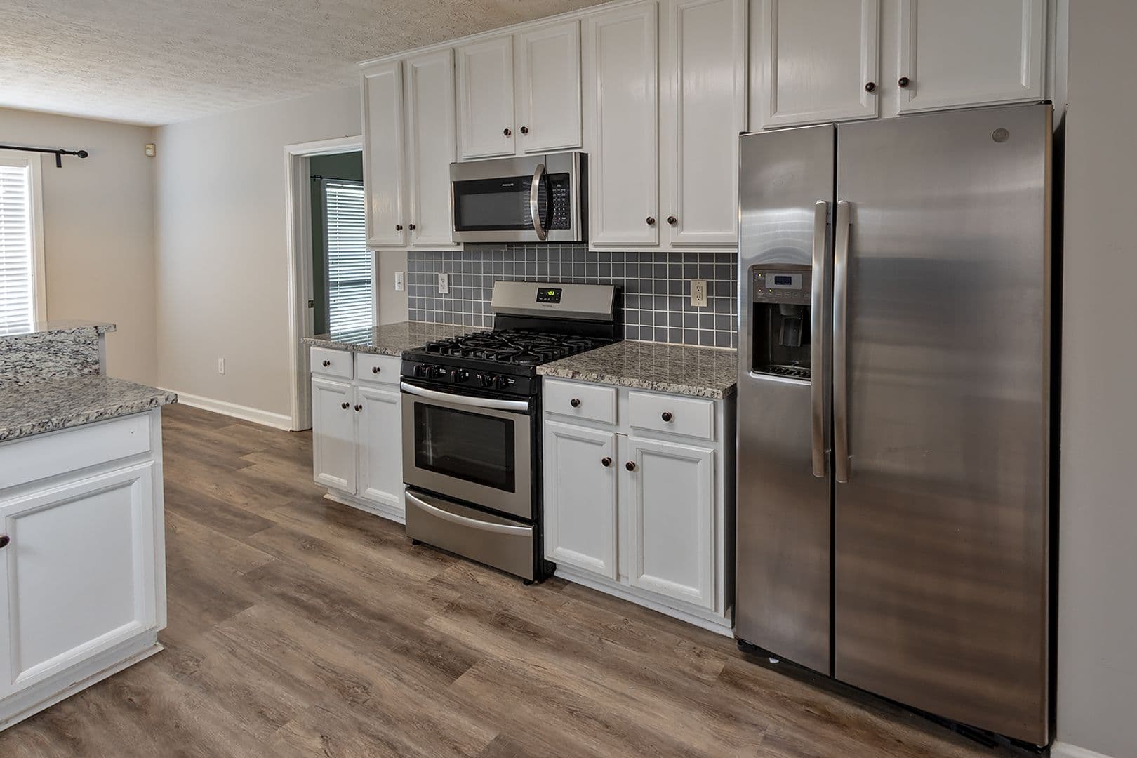 Montgomery House: 1149 Hallwood Lane