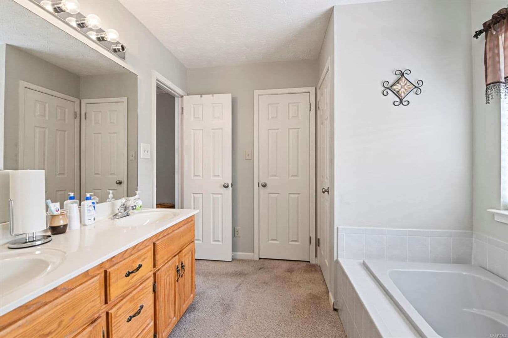Prattville House: 539 Shelia Boulevard
