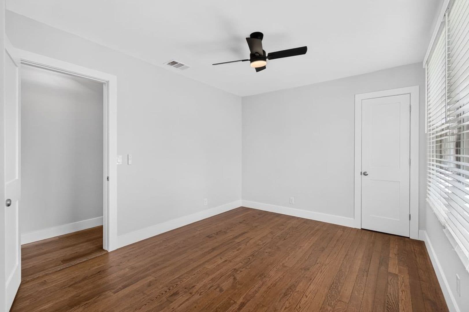 WEST PALM BEACH House: 826 37TH STREET