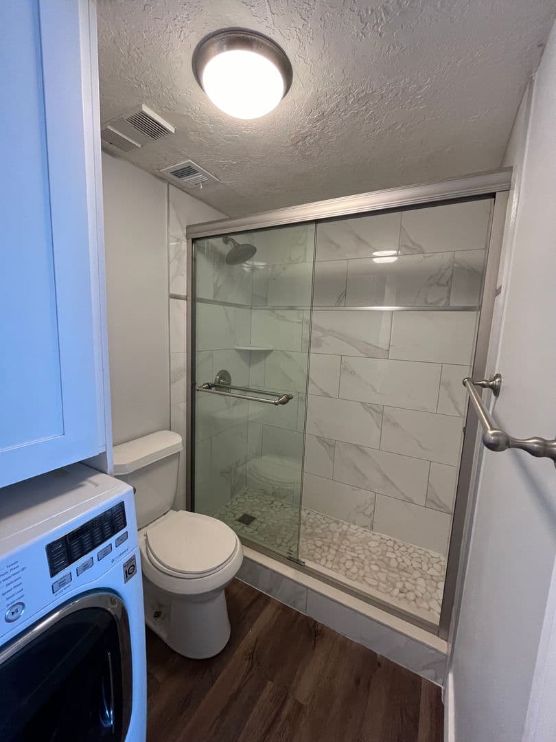 West Palm Beach Condo: 700 Executive Center Dr., #212