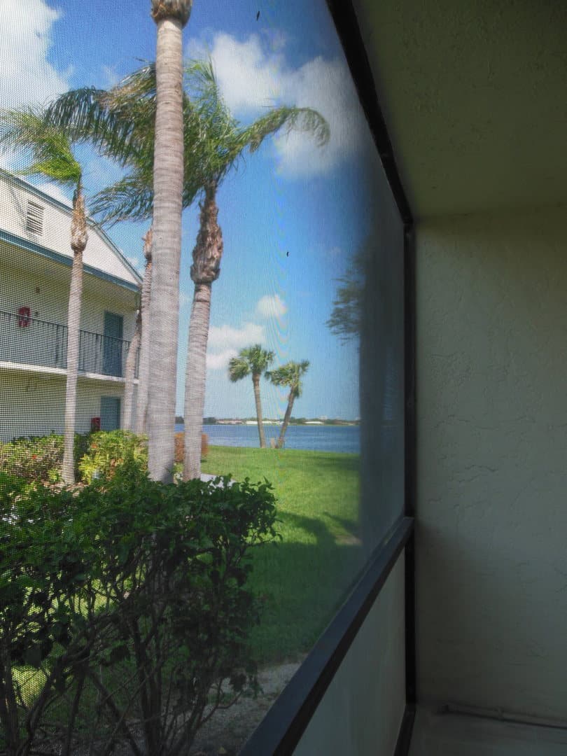 West Palm Beach Condo: 728 Executive Center Dr., #110